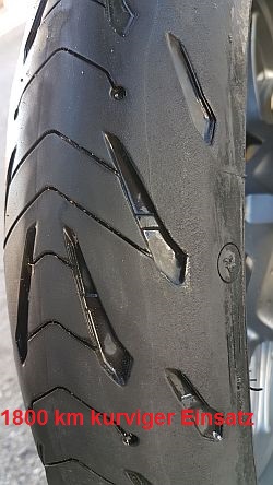 Michelin_Road5_Front_used